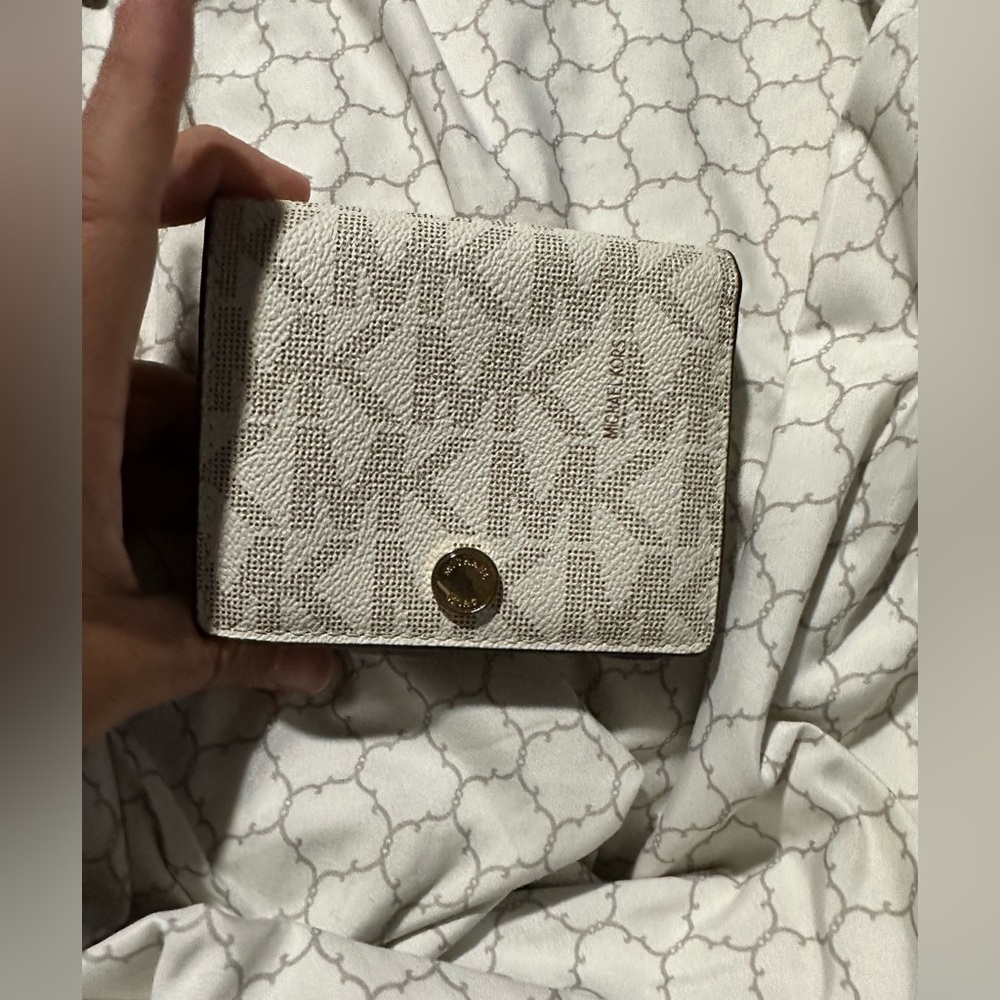 Michael Kors white wallet